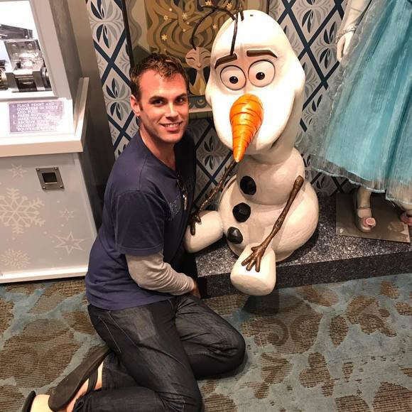 Meet your Posher, James - Picture 1 of 1